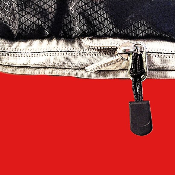 Compression Packing Cube Set of 2 ~ Travel Organizers ~ Expandable ~ Bl/Wh ~ NEW - Picture 6 of 12